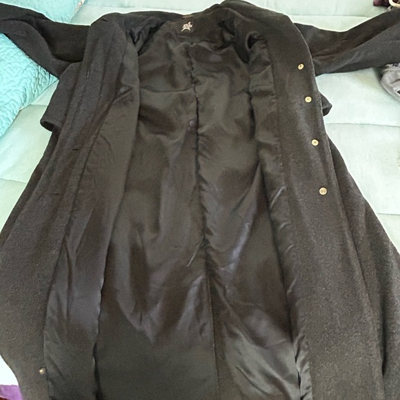 Size 16 Elegant Black Wool Trench Coat for Women very soft - Picture 5 of 10